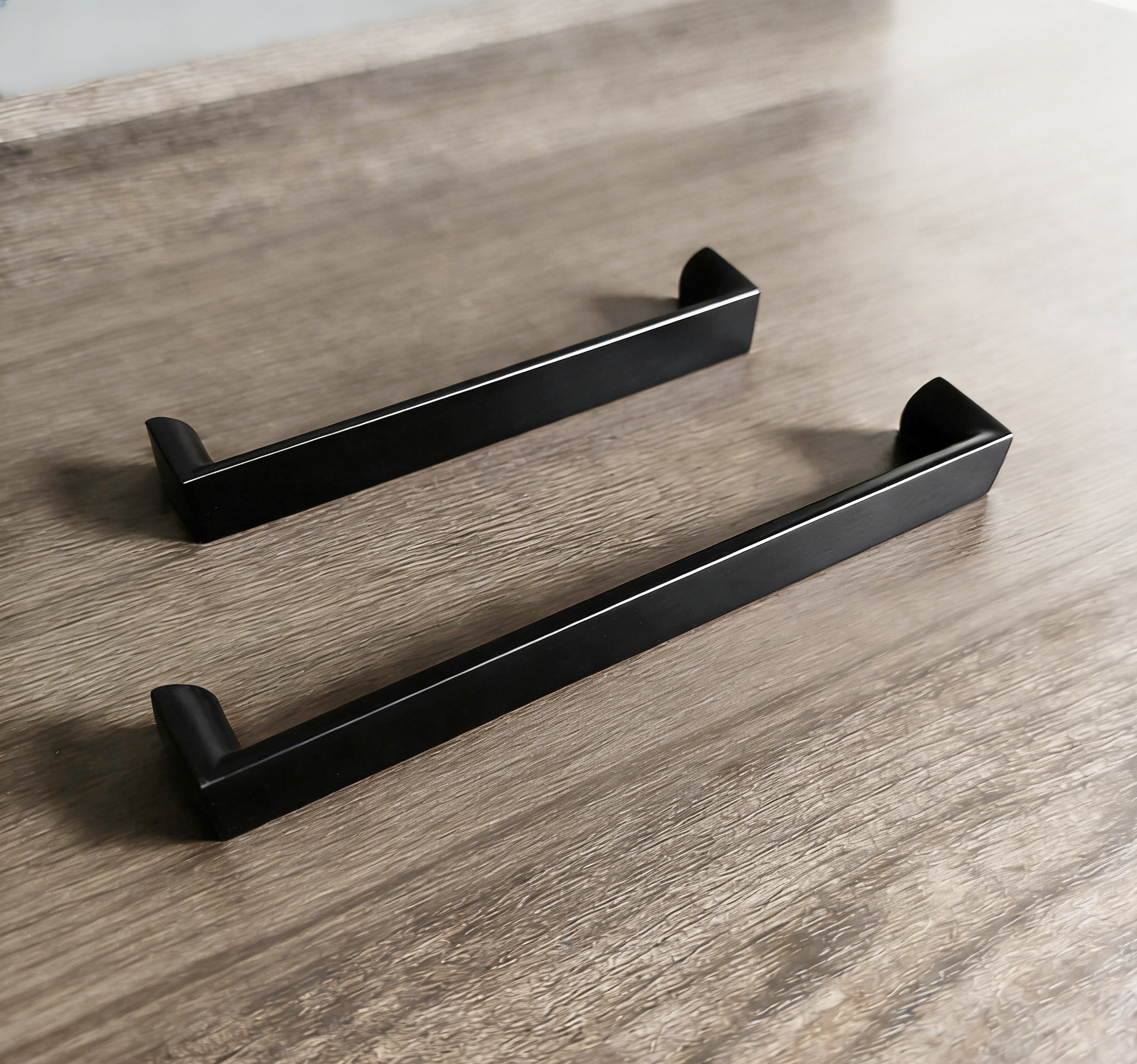 Aluminium Alloy D-Shaped Cabinet Handle – 96–370 mm | Matte Black & Nickel Finish